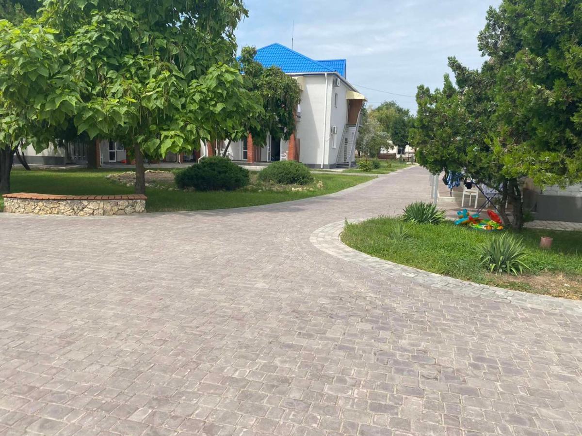 База Отдыха Причал Lazurne Exterior foto